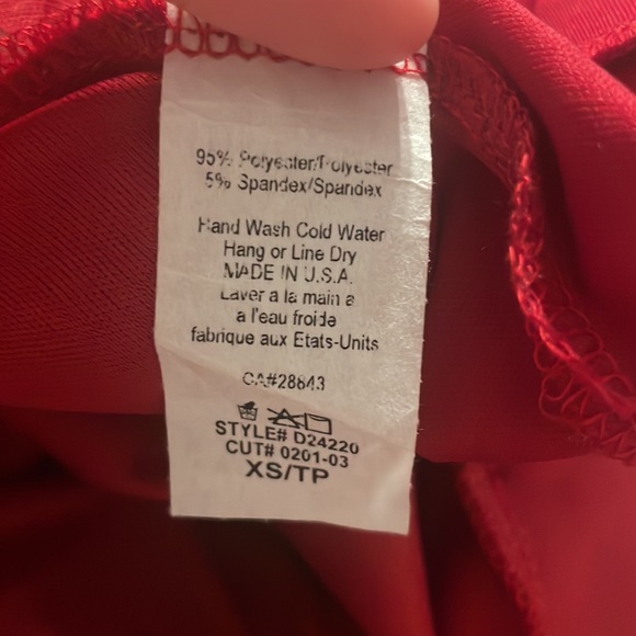 Red eclipse mini dress - Picture 8 of 8